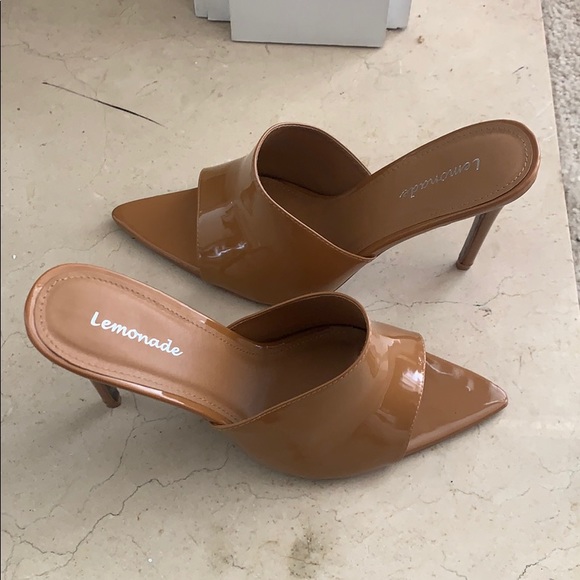 Work it Heeled Sandal - Picture 2 of 3